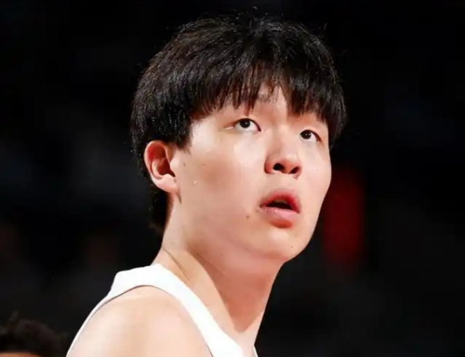 bsports-郭士强：杨瀚森8日和男篮会合 希望他通过一年NBA历练能帮到球队